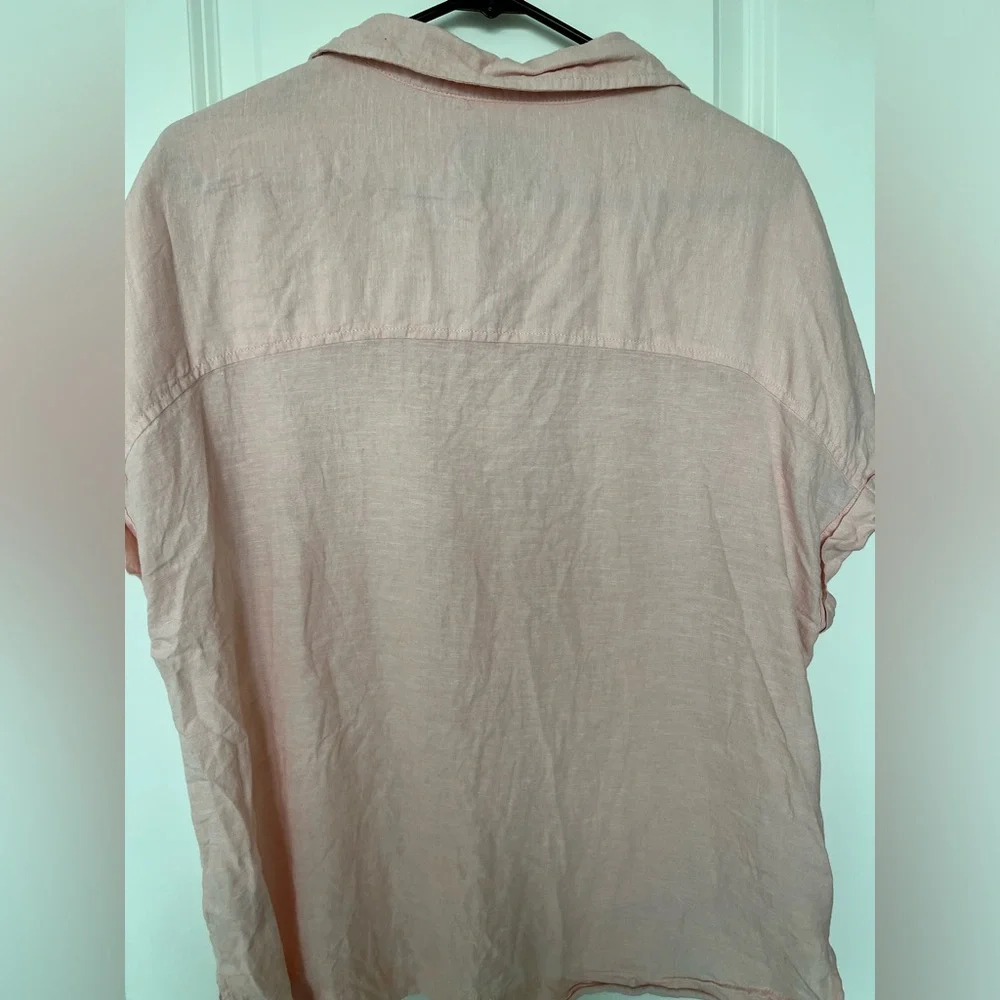 Linen button up - Picture 2 of 2